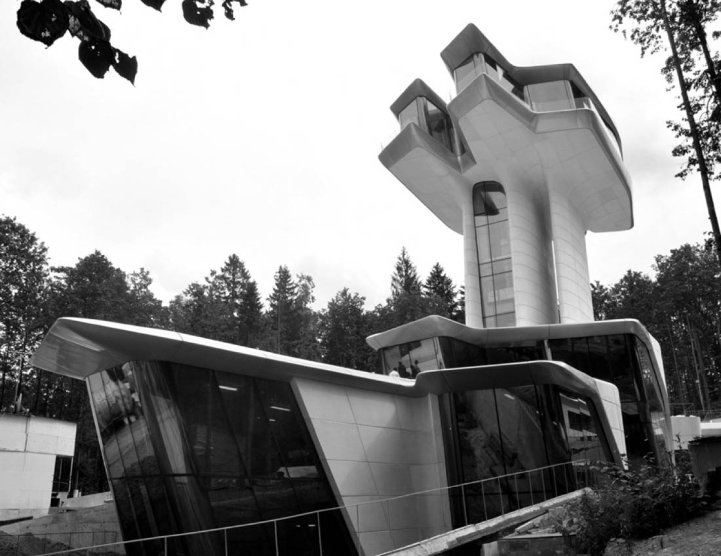 Capital Hill Residence by Zaha Hadid | METALOCUS